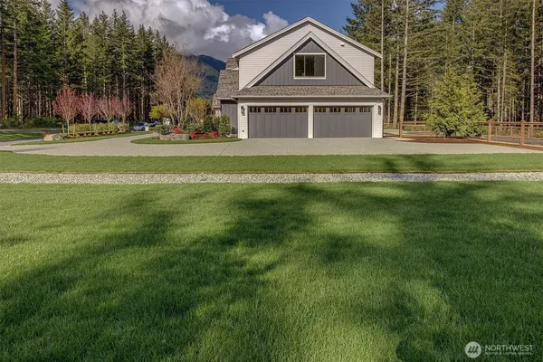 $2,325,000 | 43592 Southeast 145th Street, North Bend, WA 98045