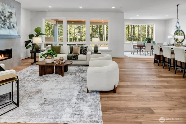 $2,325,000 | 43592 Southeast 145th Street, North Bend, WA 98045