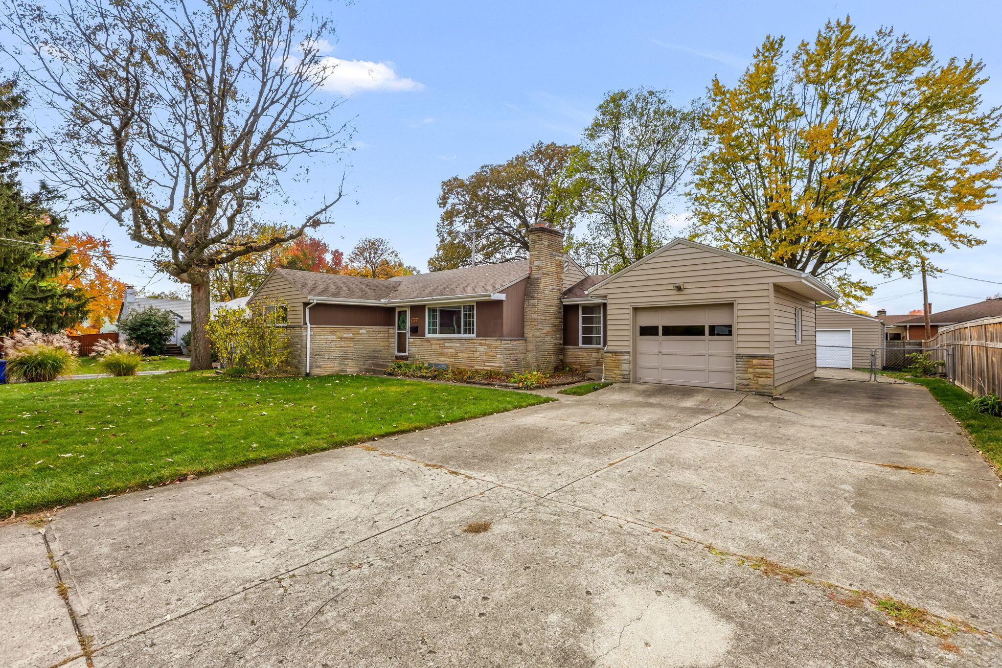 3833 Maize Road Columbus, OH 43224 - Photo 62 of 62 65-web-or-mls-939A9558