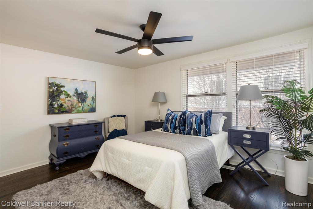 1792 Vernier Road Grosse Pointe Woods, MI 48236 - Photo 15 of 26