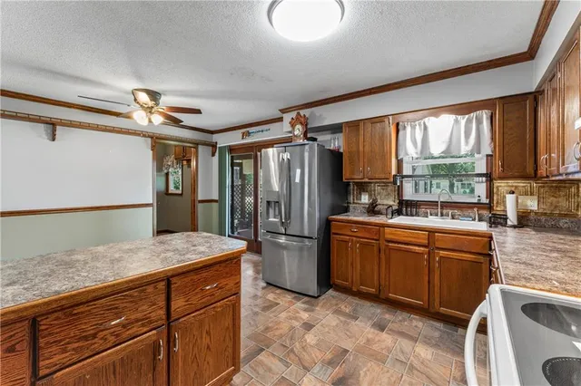 $275,000 | 1216 South St Louis Street, Concordia, MO 64020