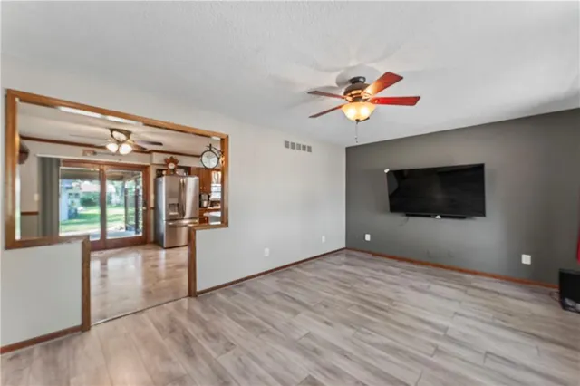 $275,000 | 1216 South St Louis Street, Concordia, MO 64020