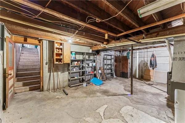 $275,000 | 1216 South St Louis Street, Concordia, MO 64020