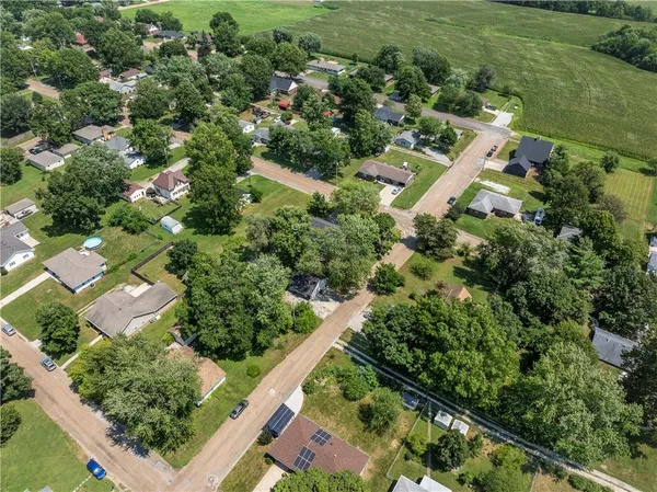 $275,000 | 1216 South St Louis Street, Concordia, MO 64020