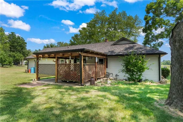 $275,000 | 1216 South St Louis Street, Concordia, MO 64020