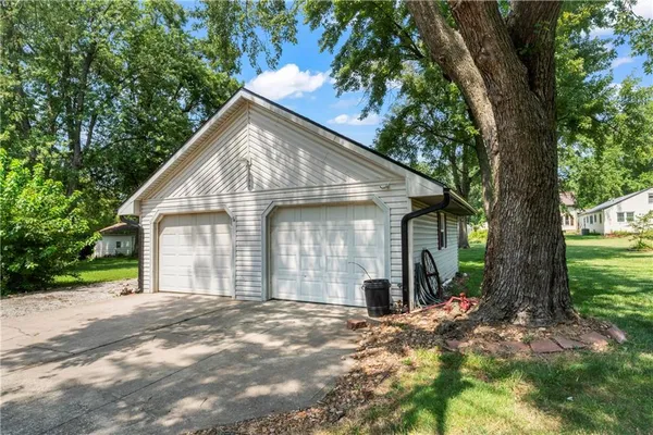 $275,000 | 1216 South St Louis Street, Concordia, MO 64020