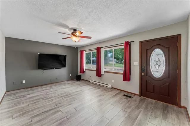 $275,000 | 1216 South St Louis Street, Concordia, MO 64020