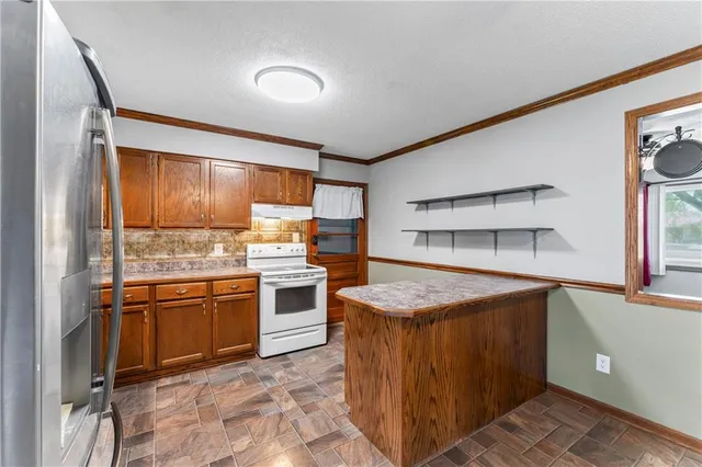 $275,000 | 1216 South St Louis Street, Concordia, MO 64020