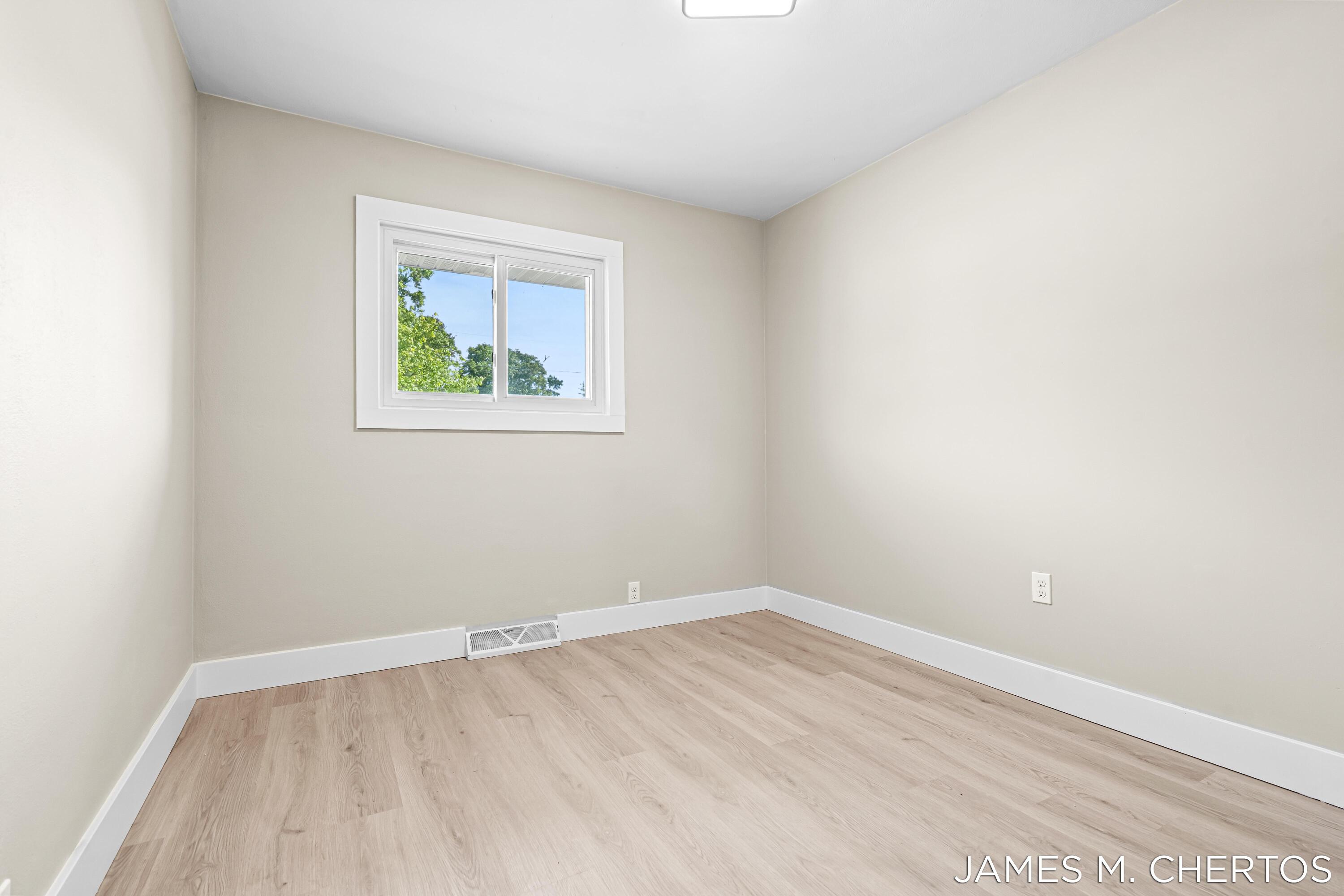 228 South Street, Unit 230 Spring Lake, MI 49456 - Photo 15 of 50 35-print-051