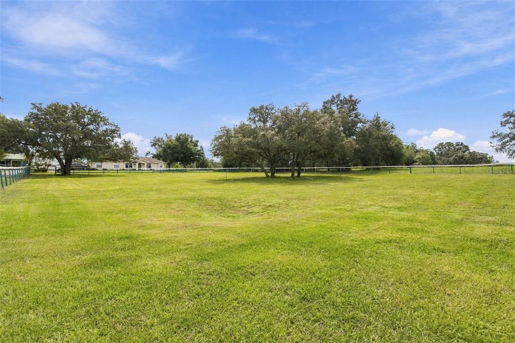 15700 Matis Road Hudson, FL 34669 - Photo 19 of 77 Gallery Image 19