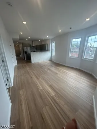 $3,100 | 995 South Orange Avenue, Unit 2, Newark, NJ 07106