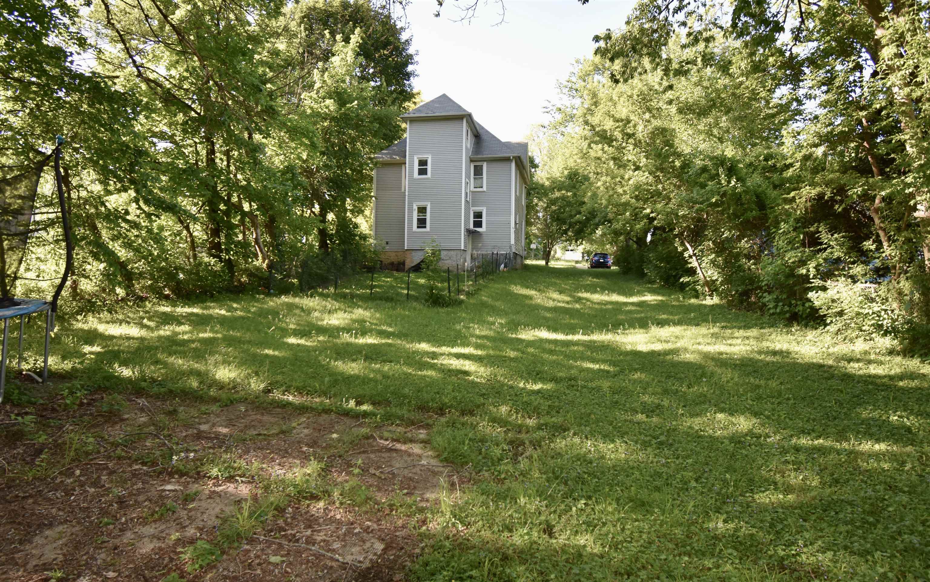 1722 Chestnut Street Rockford, IL 61102 - Photo 3 of 21