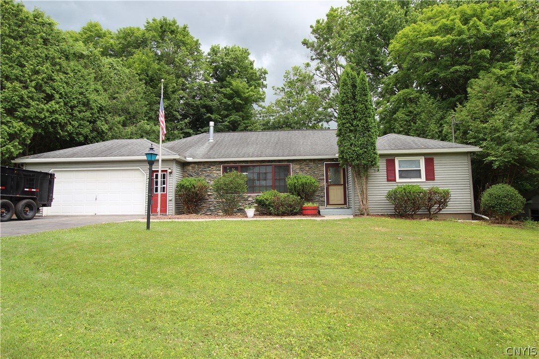 24 Forest Road New Hartford, NY 13501 - Photo 1 of 50