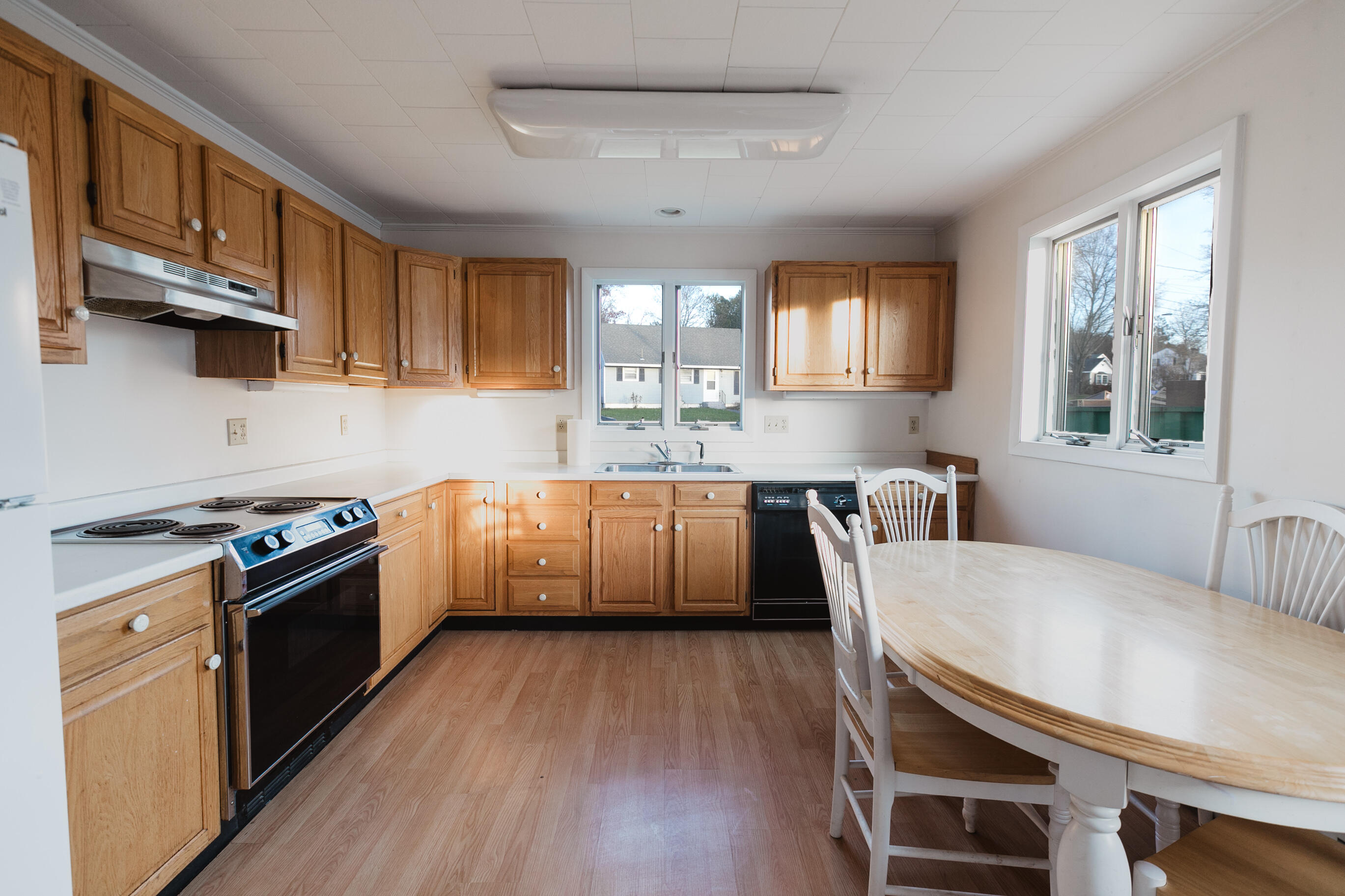 47 Eastern Avenue Brewer, ME 04412 - Photo 10 of 36 Brewer_Nov_2023-33