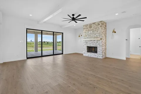 $634,500 | 6931 Eagle Creek Drive, Godley, TX 76044