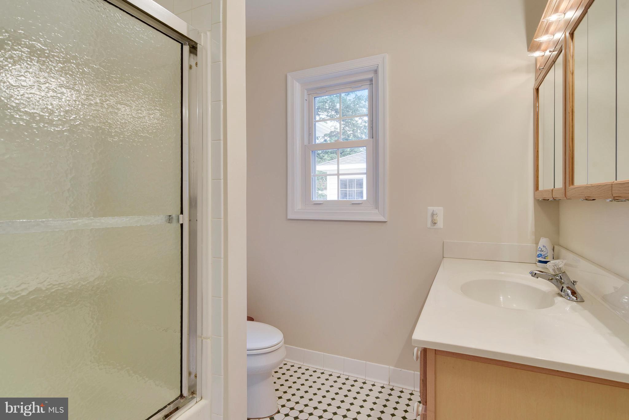 8919 Sudley Road Manassas, VA 20110 - Photo 9 of 26 Master bath