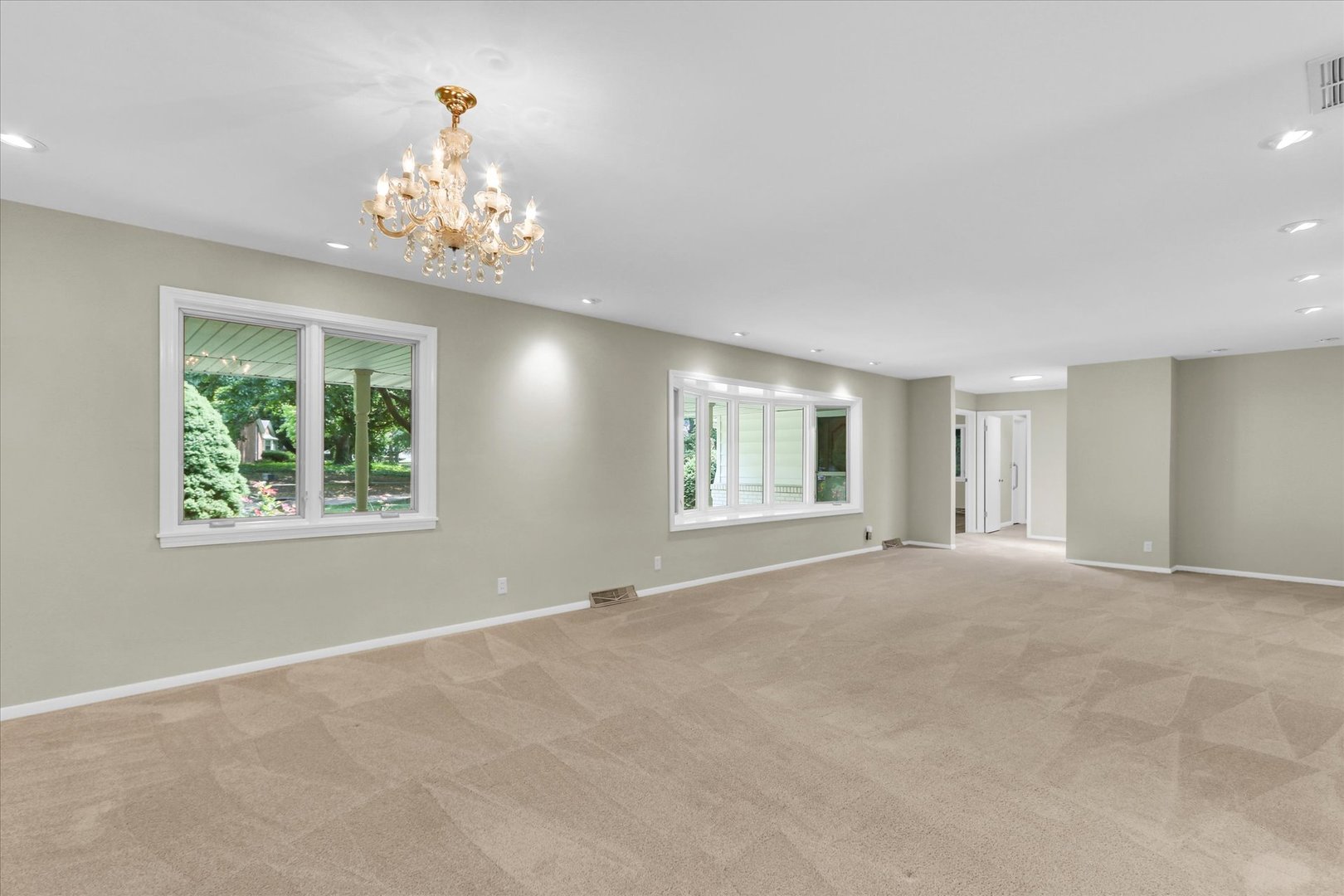 1711 Ridge Road Champaign, IL 61821 - Photo 13 of 49 Gallery Image 13