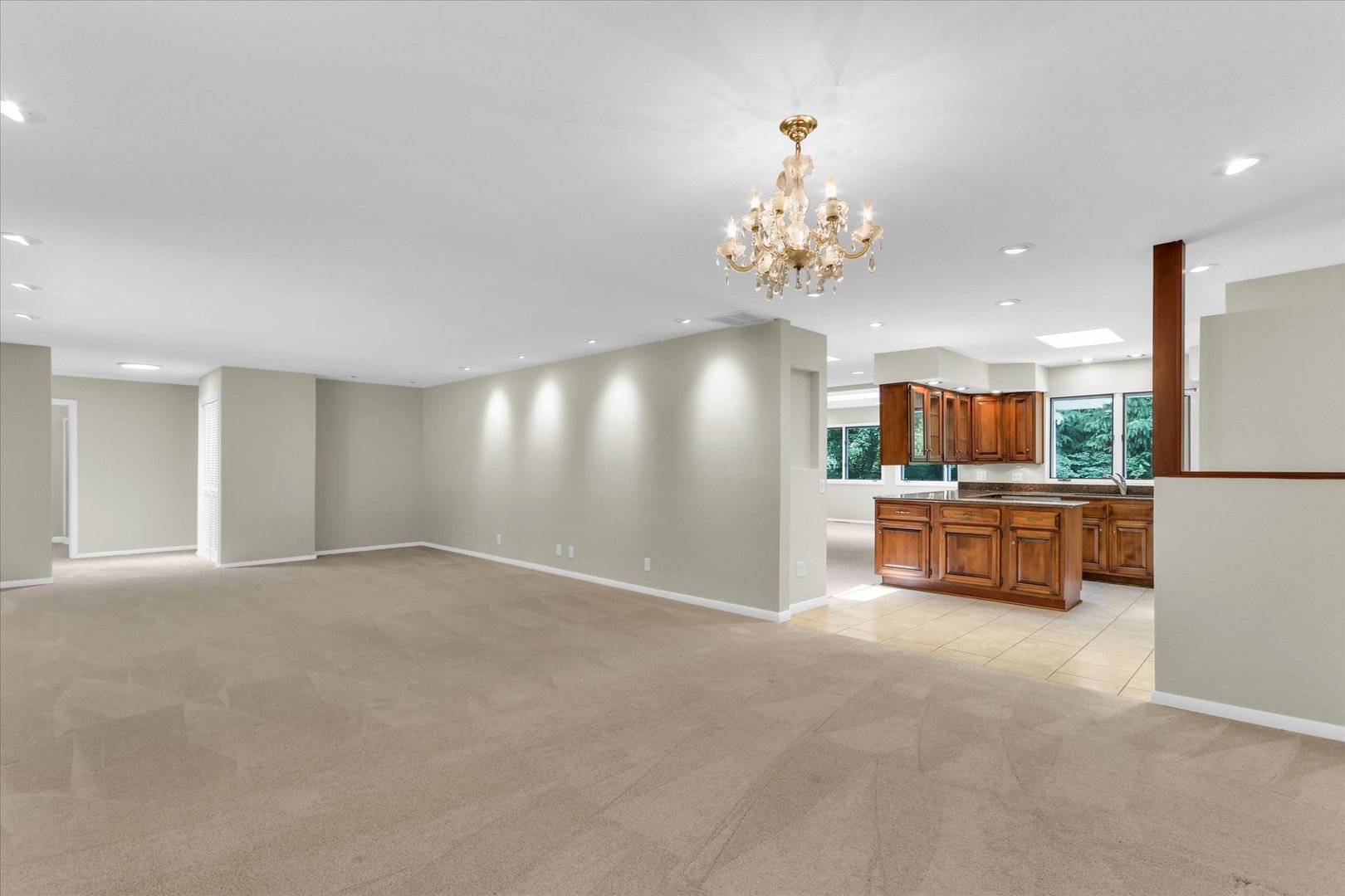 1711 Ridge Road Champaign, IL 61821 - Photo 14 of 49 Gallery Image 14