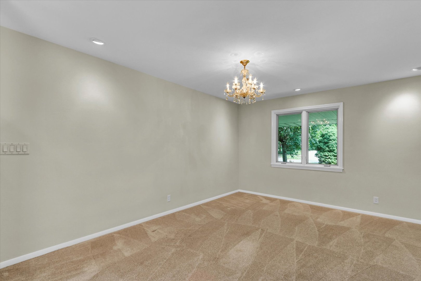 1711 Ridge Road Champaign, IL 61821 - Photo 15 of 49 Gallery Image 15