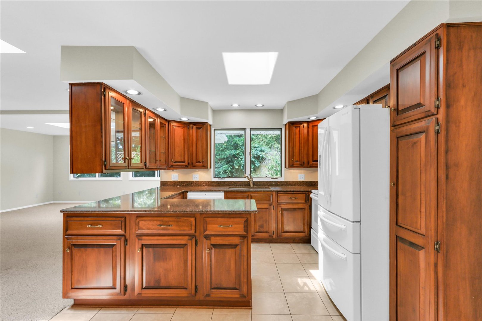 1711 Ridge Road Champaign, IL 61821 - Photo 17 of 49 Gallery Image 17
