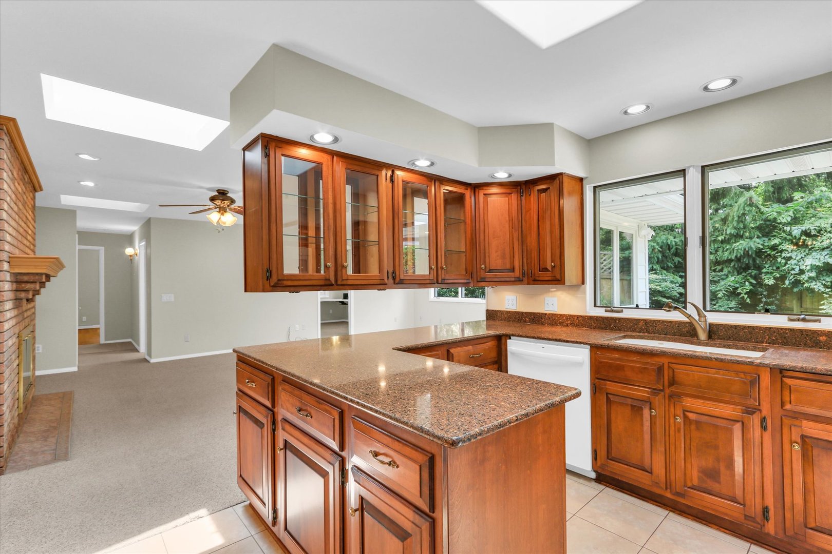 1711 Ridge Road Champaign, IL 61821 - Photo 19 of 49 Gallery Image 19