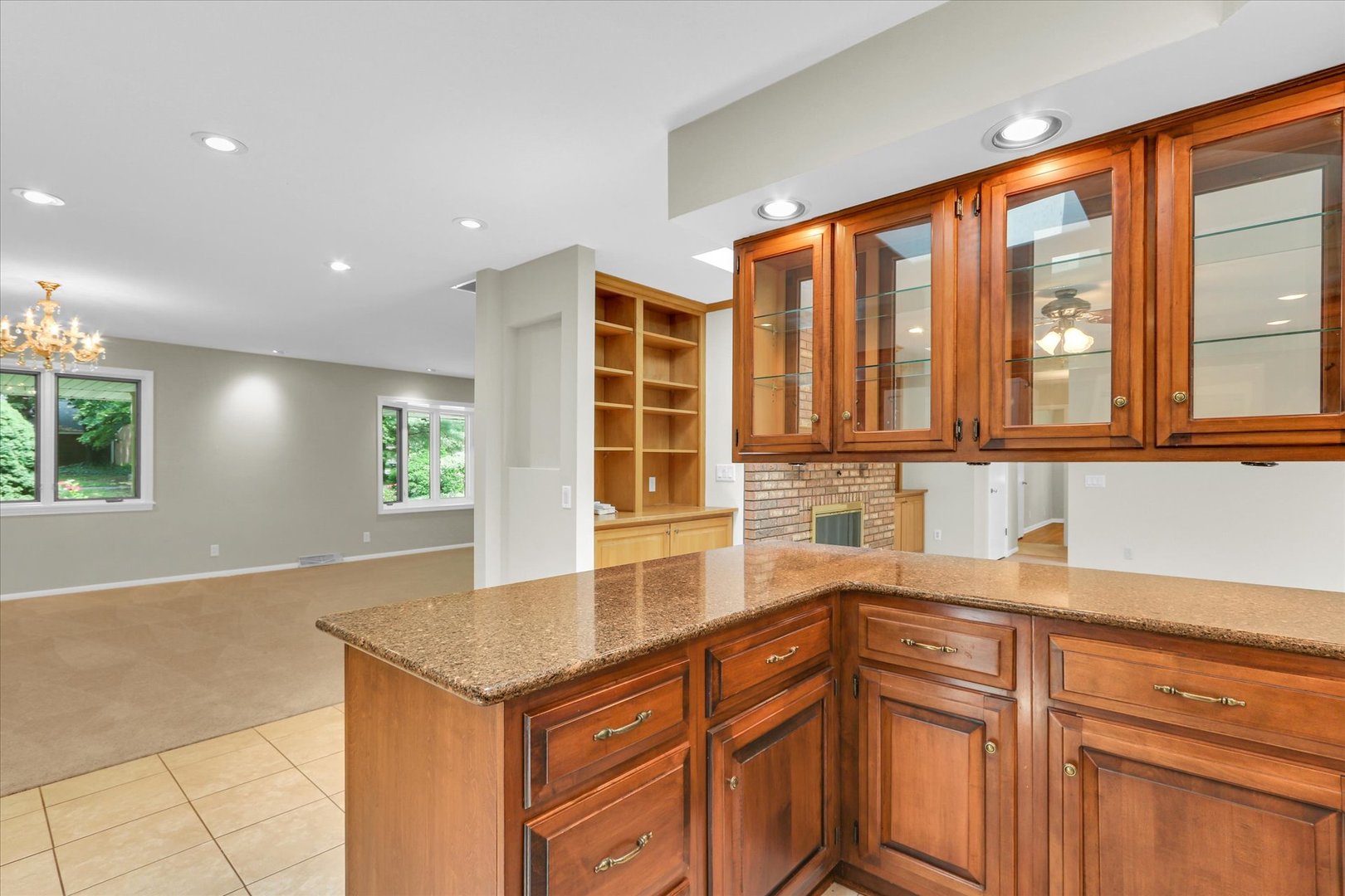 1711 Ridge Road Champaign, IL 61821 - Photo 20 of 49 Gallery Image 20