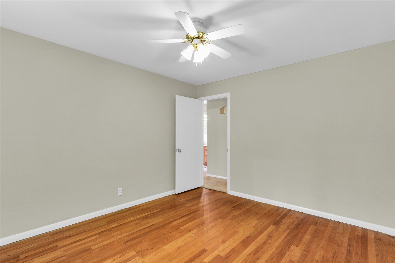 1711 Ridge Road Champaign, IL 61821 - Photo 36 of 49 Gallery Image 36