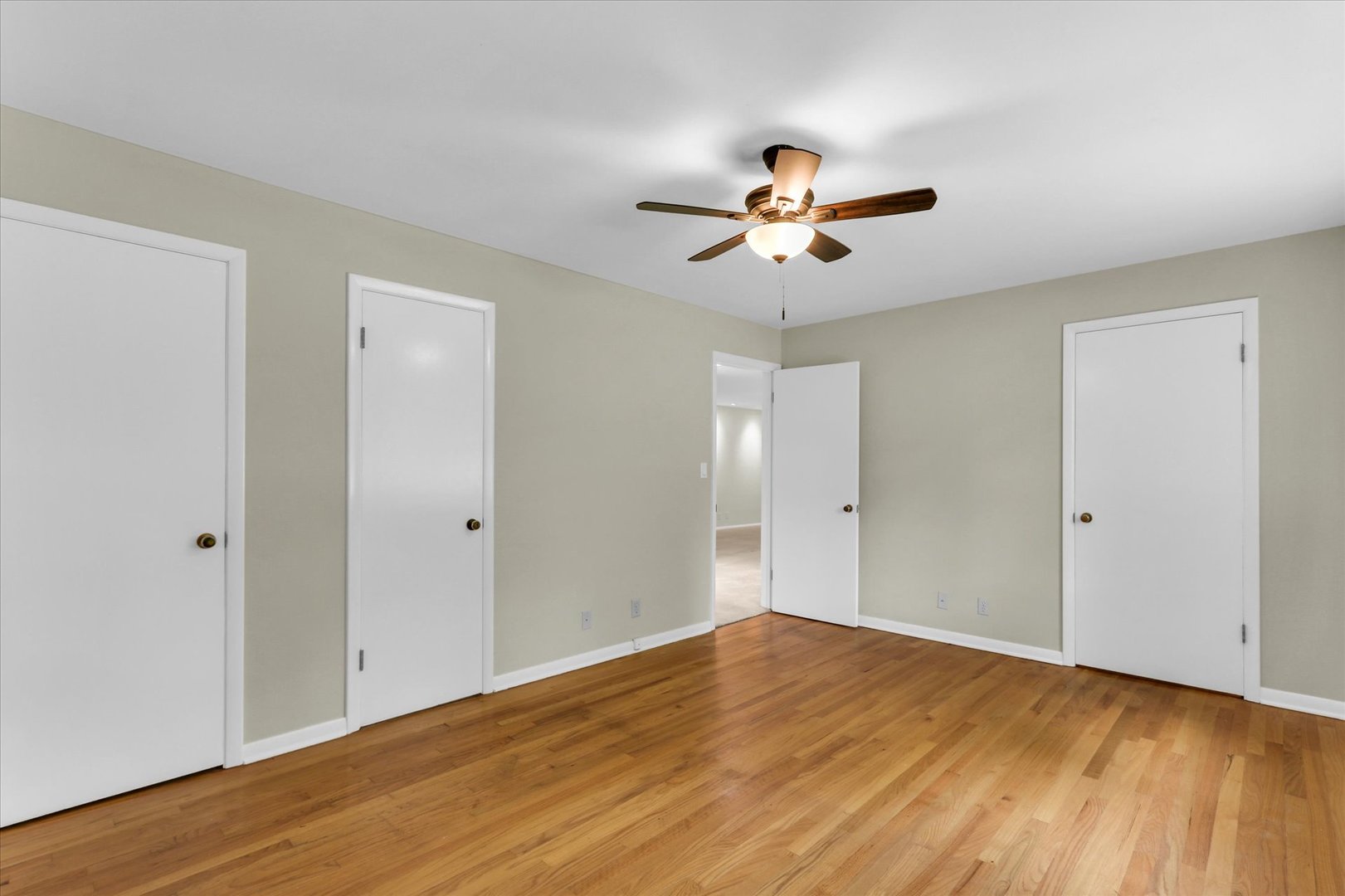 1711 Ridge Road Champaign, IL 61821 - Photo 38 of 49 Gallery Image 38