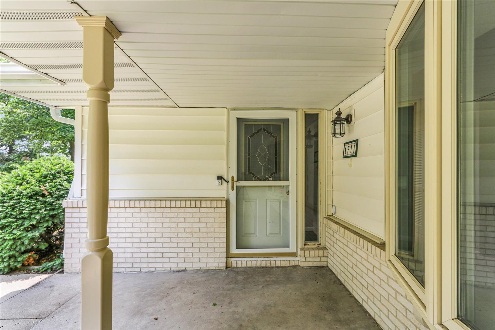 1711 Ridge Road Champaign, IL 61821 - Photo 8 of 49 Gallery Image 8