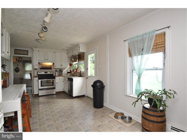4267 Gradwohl Switch Road Nazareth, PA 18064 - Photo 10 of 25 Gallery Image 10