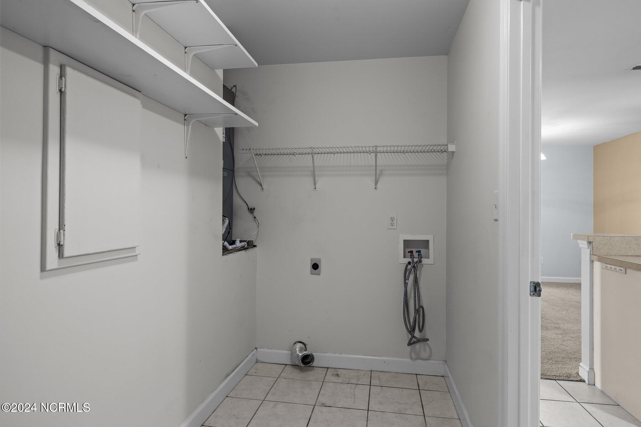 404 Commerce Avenue, Unit B Morehead City, NC 28557 - Photo 15 of 46 Laundry/Pantry/Utility Room