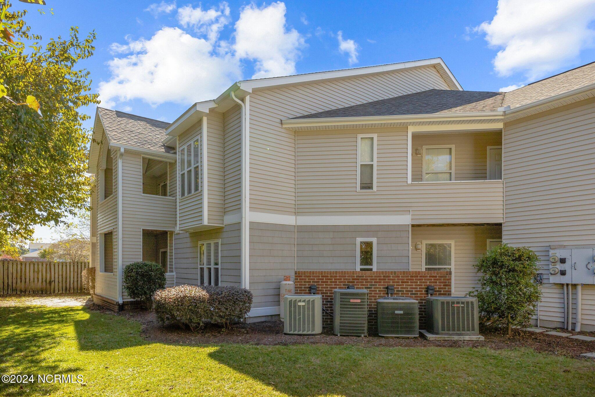 404 Commerce Avenue, Unit B Morehead City, NC 28557 - Photo 36 of 46 Behind Unit
