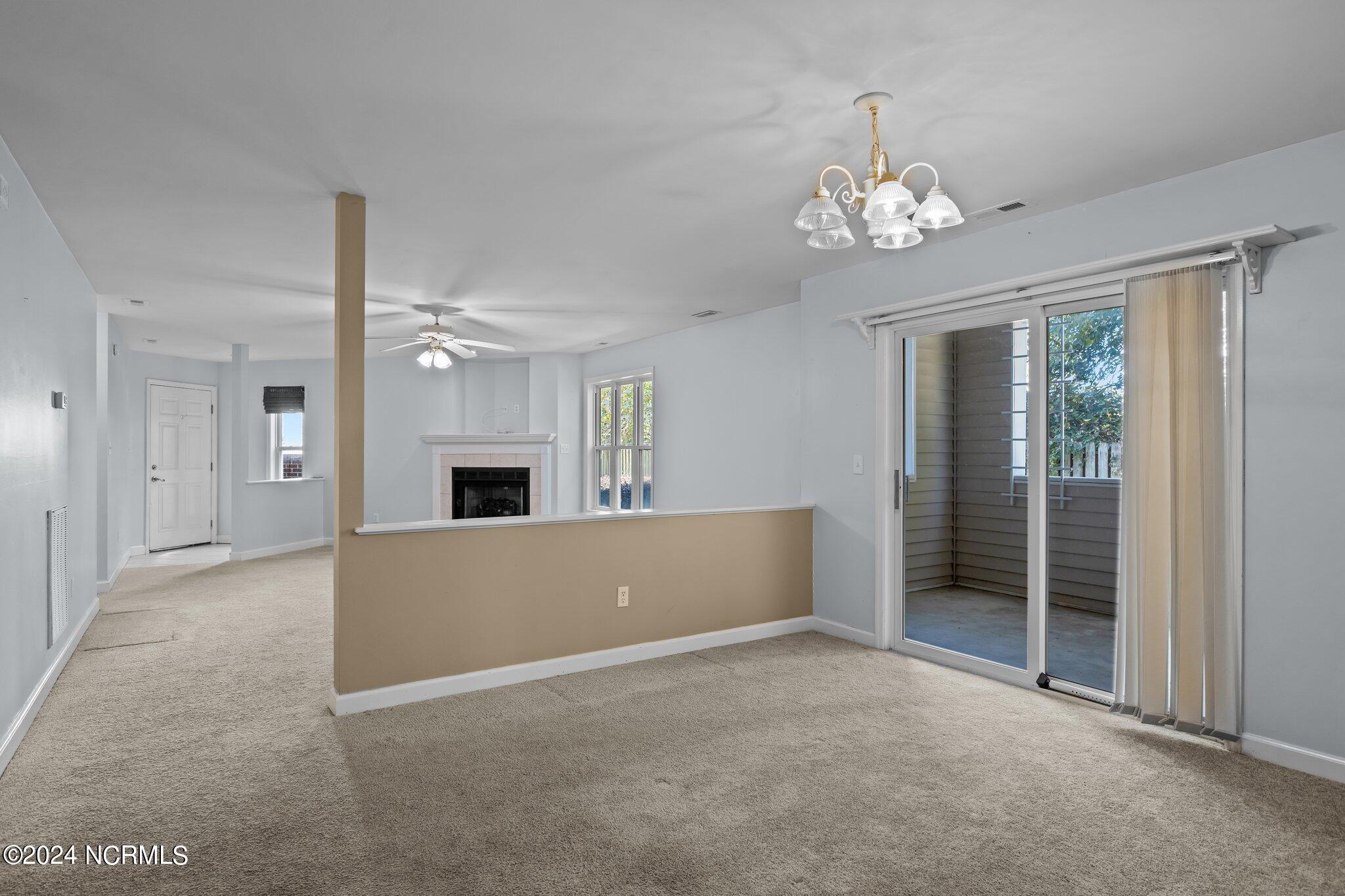 404 Commerce Avenue, Unit B Morehead City, NC 28557 - Photo 9 of 46 Dining Room