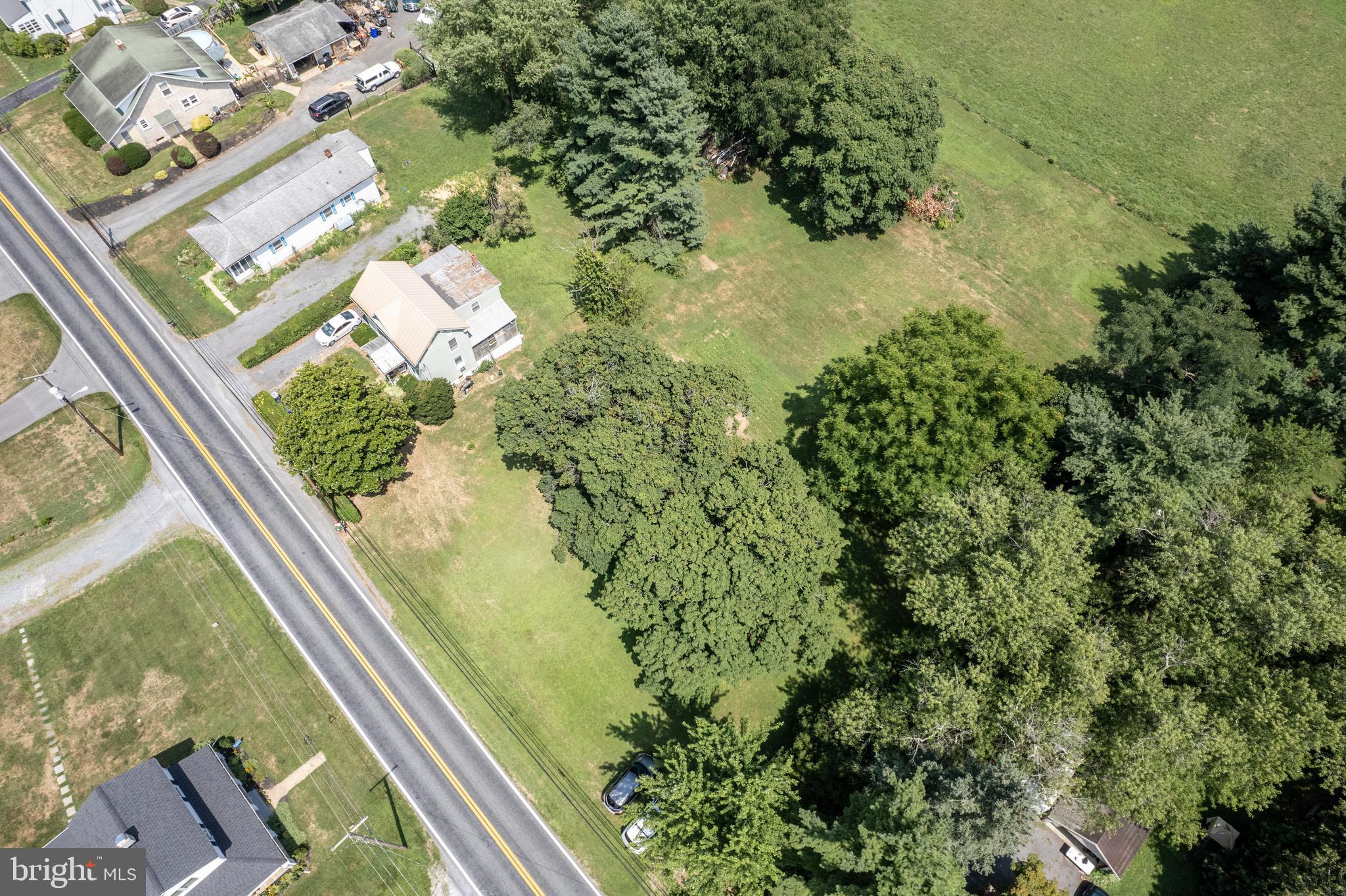 1445 Long Corner Road Mount Airy, MD 21771 - Photo 14 of 63
