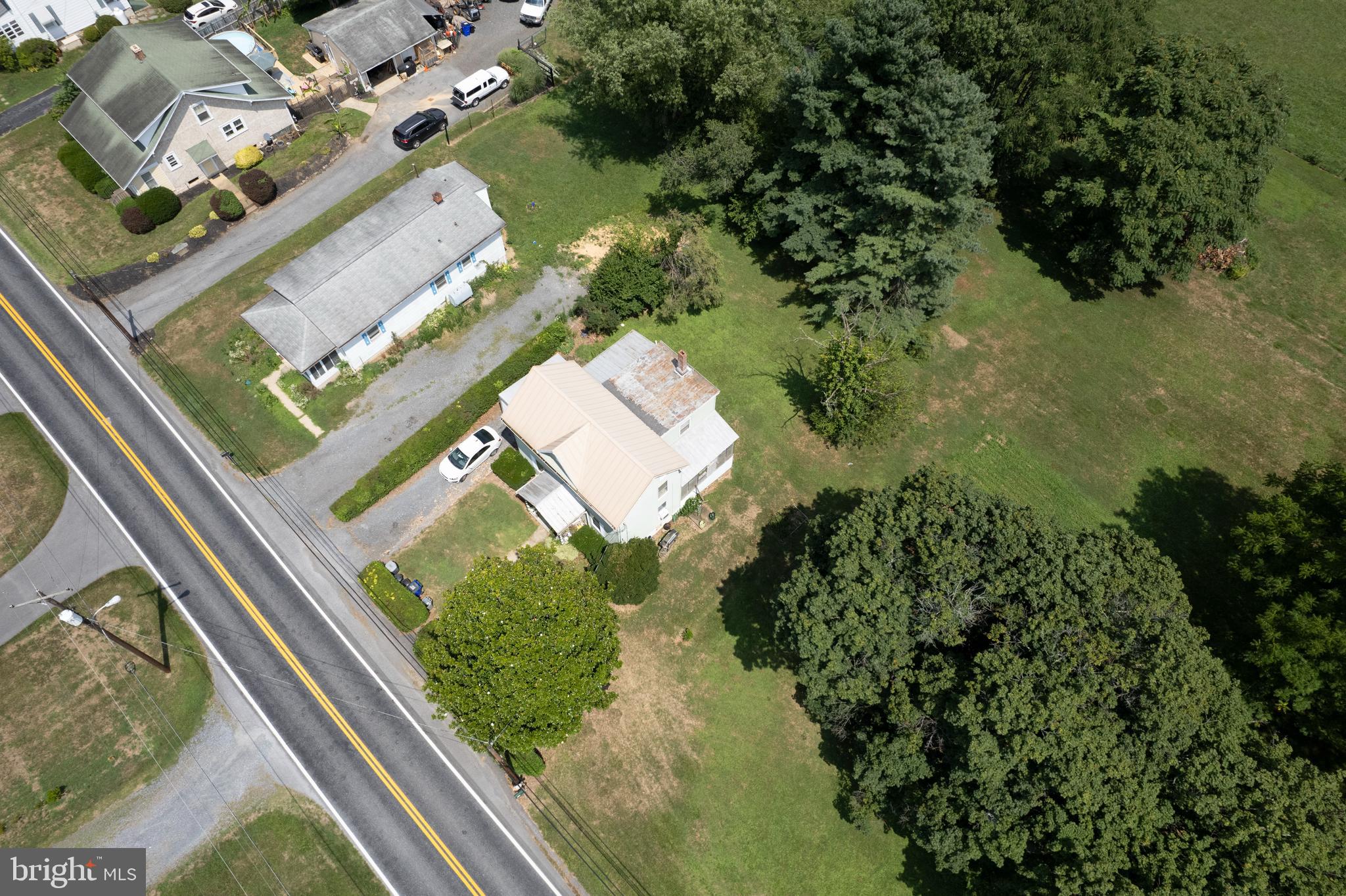 1445 Long Corner Road Mount Airy, MD 21771 - Photo 15 of 63