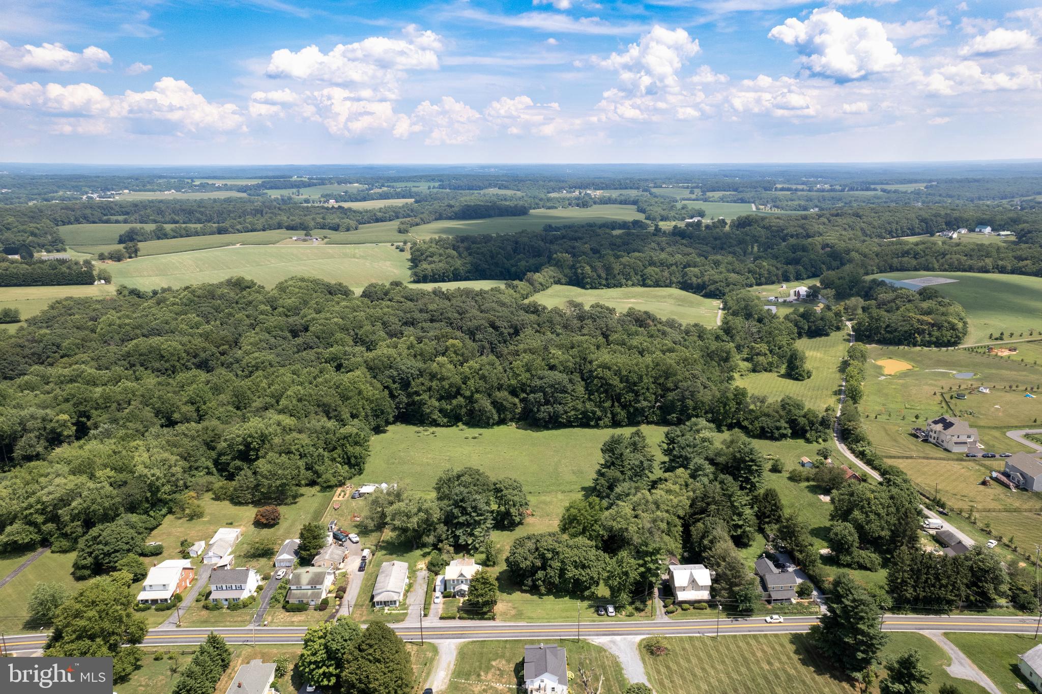 1445 Long Corner Road Mount Airy, MD 21771 - Photo 9 of 63