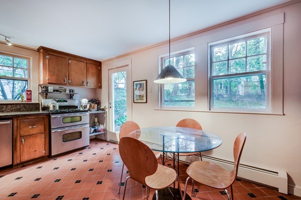 16 Avondale Road Newton, MA 02459 - Photo 11 of 22