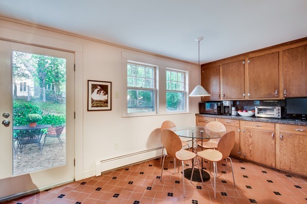 16 Avondale Road Newton, MA 02459 - Photo 10 of 22
