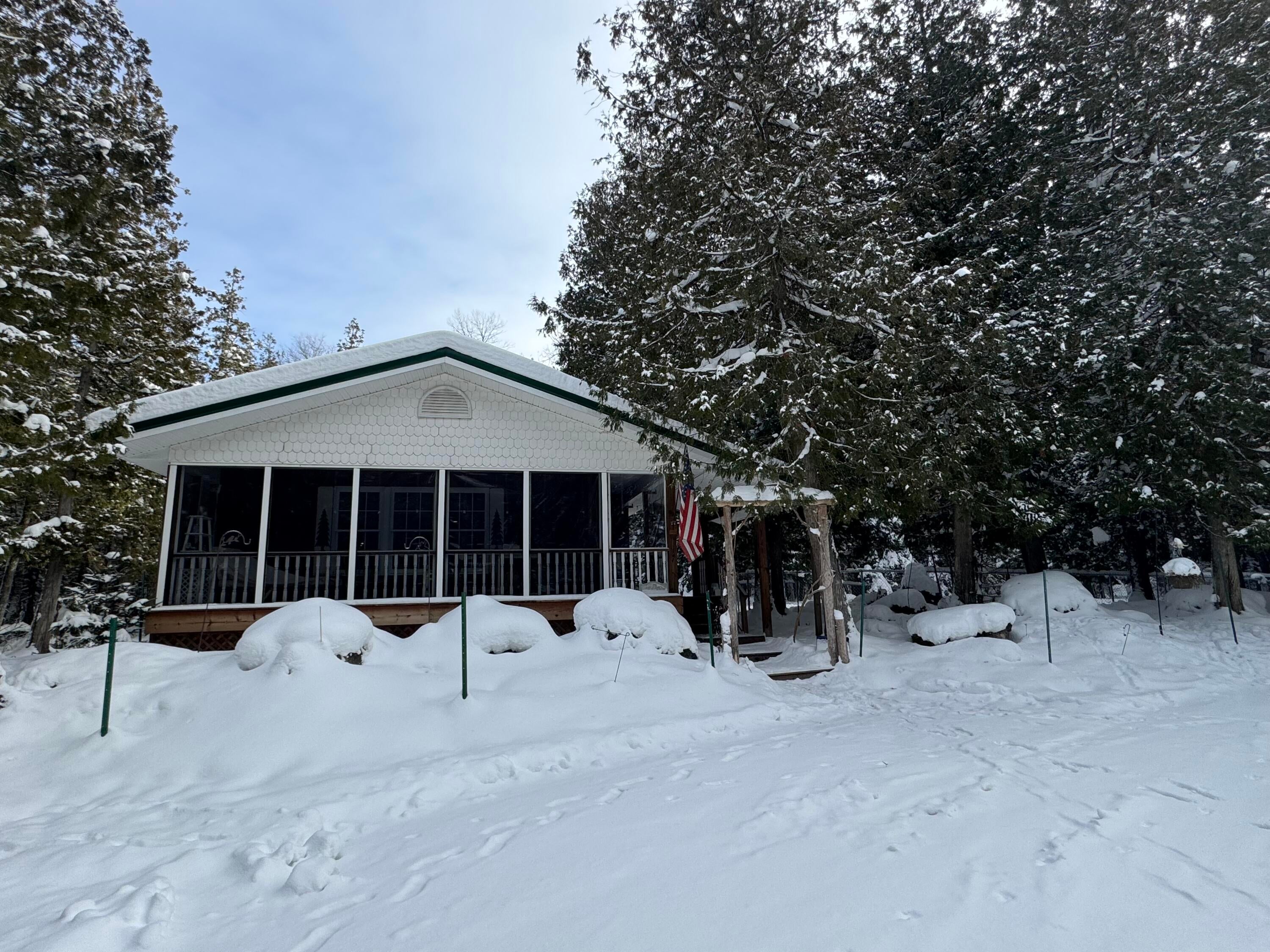 5072 West Cedar Road Hessel, MI 49745 - Photo 1 of 51 IMG_3653