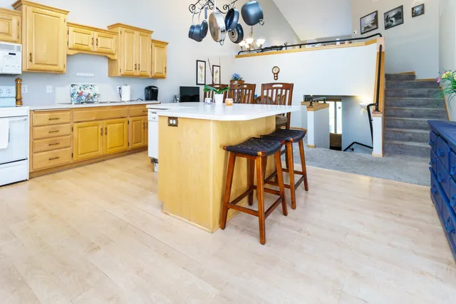 $329,900 | 4148 93rd Avenue North, Brooklyn Park, MN 55443