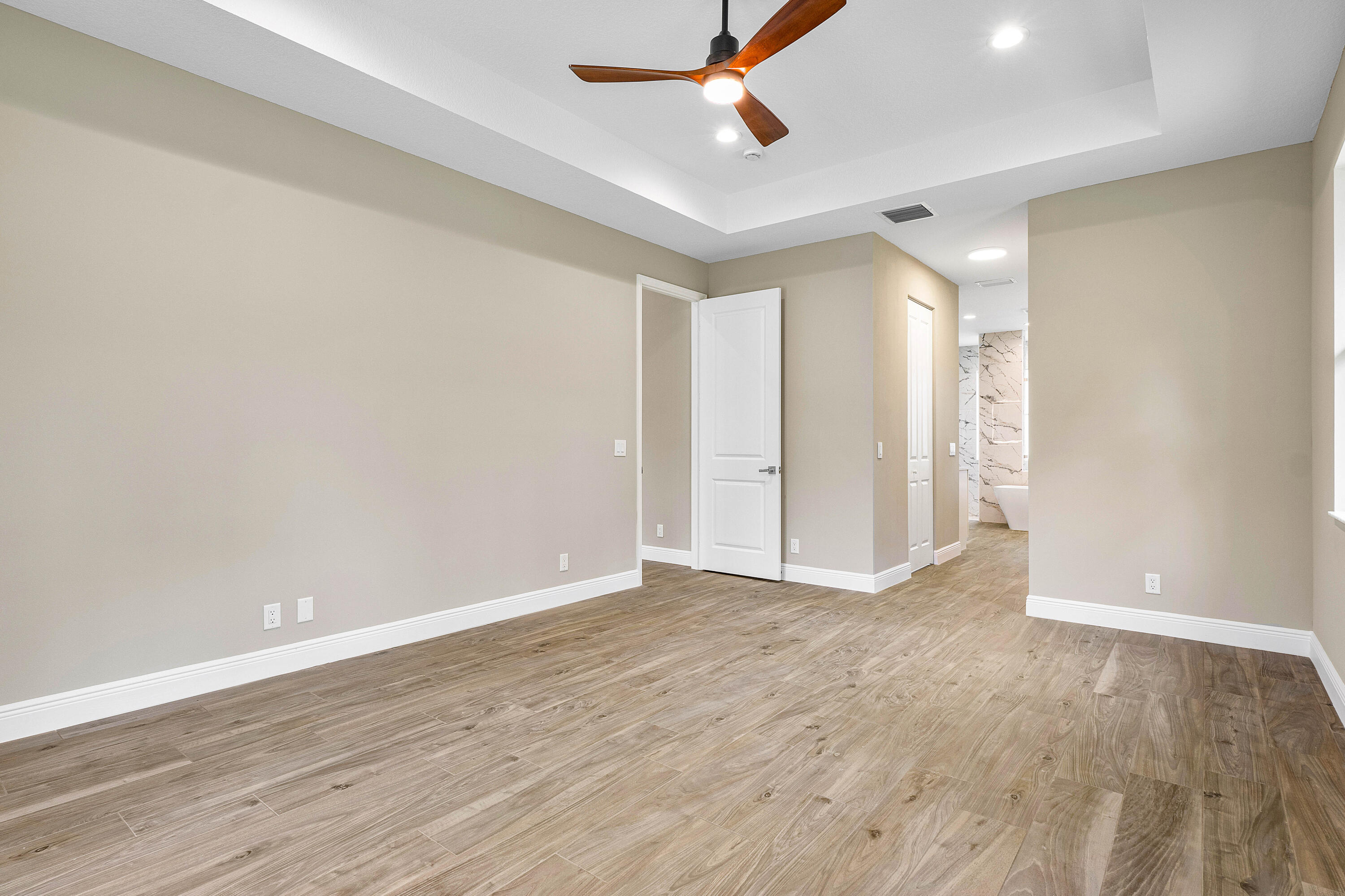 13110 152nd Road North Jupiter, FL 33478 - Photo 16 of 40 16