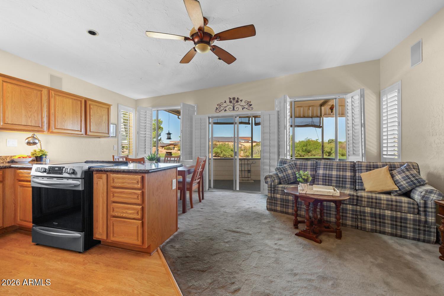17200 West Bell Road, Unit 687 Surprise, AZ 85374 - Photo 8 of 24 005-005-HT Lot 6875-1500x1000