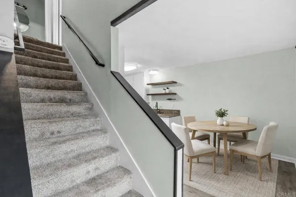 a view of entryway and hall