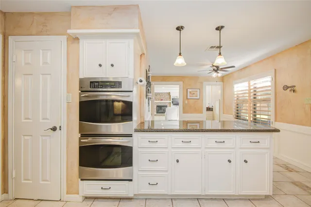 $425,000 | 5623 Bermuda Dunes Drive, Houston, TX 77069