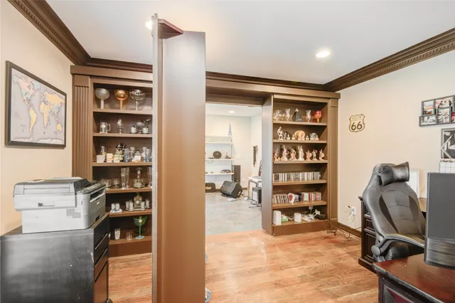 $425,000 | 5623 Bermuda Dunes Drive, Houston, TX 77069