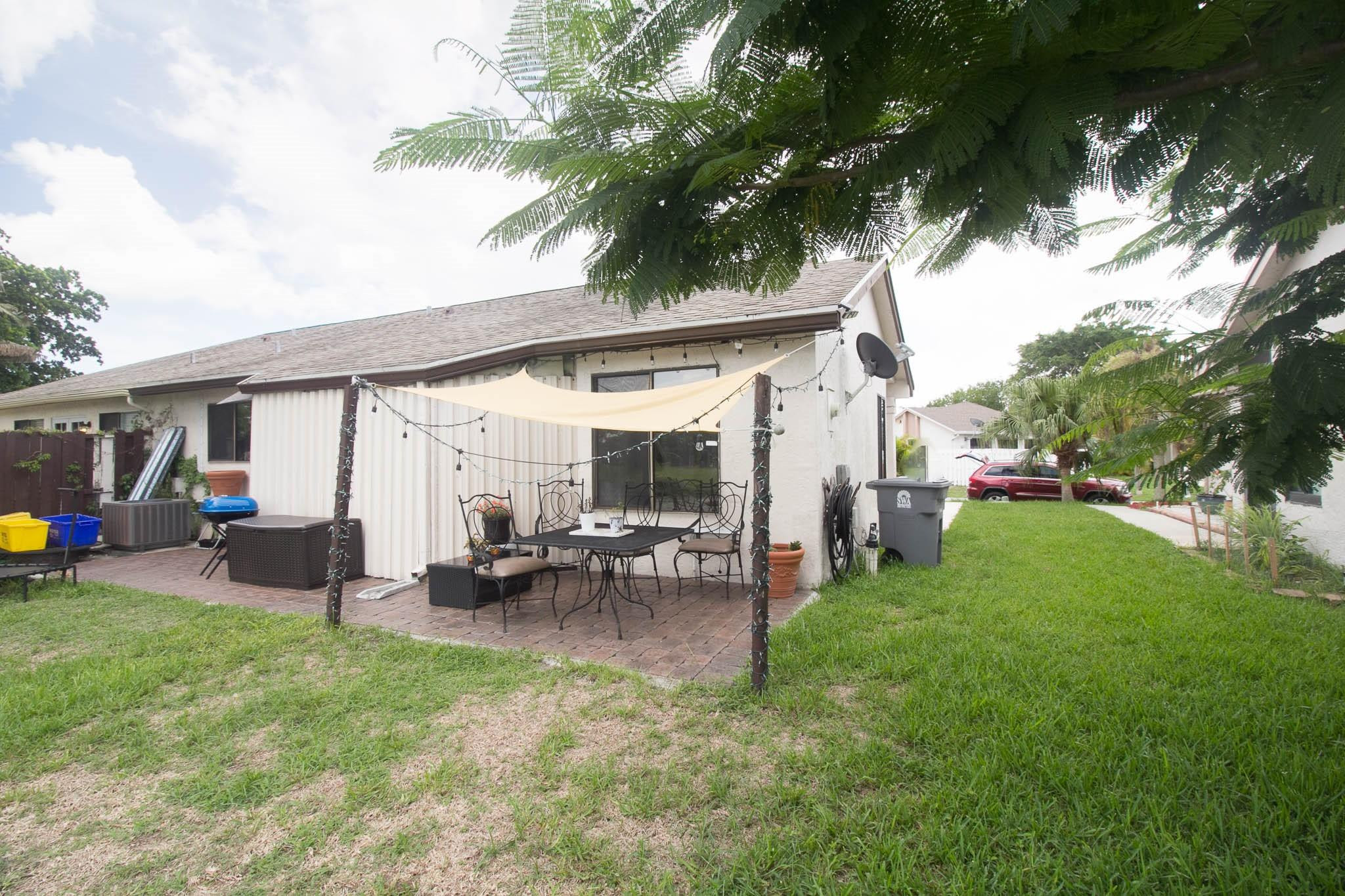 9691 Sunny Isle Circle Boca Raton, FL 33428 - Photo 7 of 11 Photo 7