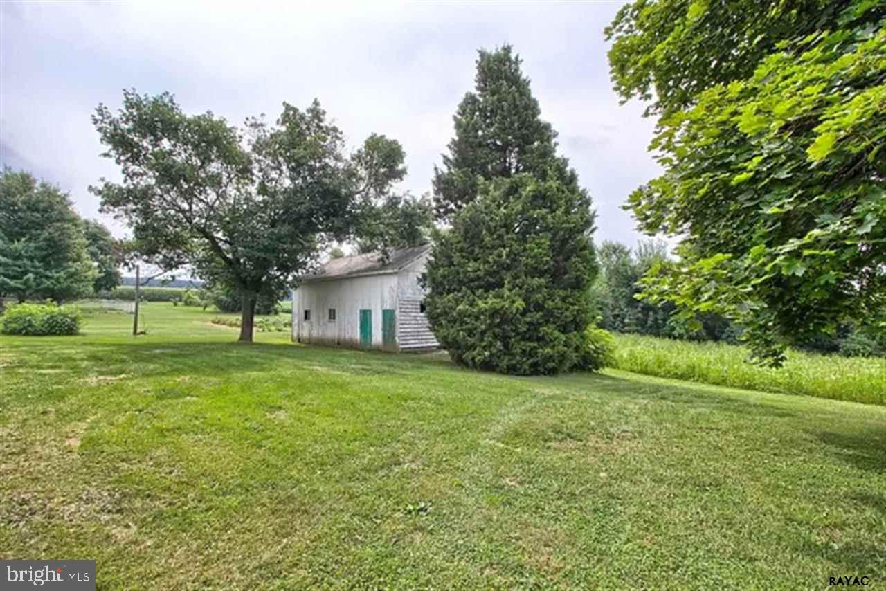 6022 Wildasin Road Spring Grove, PA 17362 - Photo 22 of 26