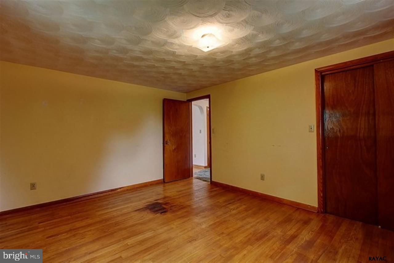 6022 Wildasin Road Spring Grove, PA 17362 - Photo 10 of 26