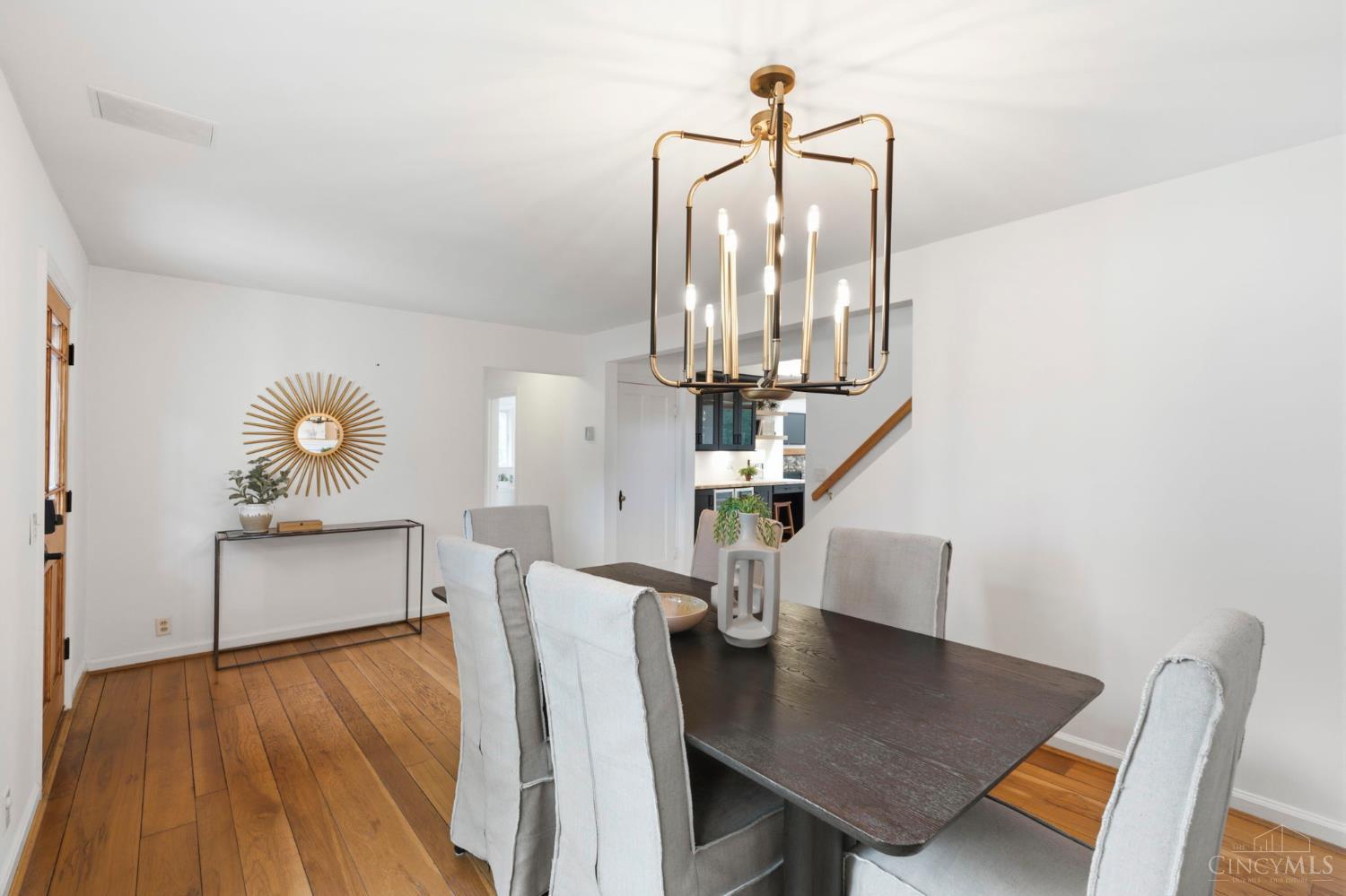 7767 Shawnee Run Road Cincinnati, OH 45243 - Photo 4 of 68 Gallery Image 4