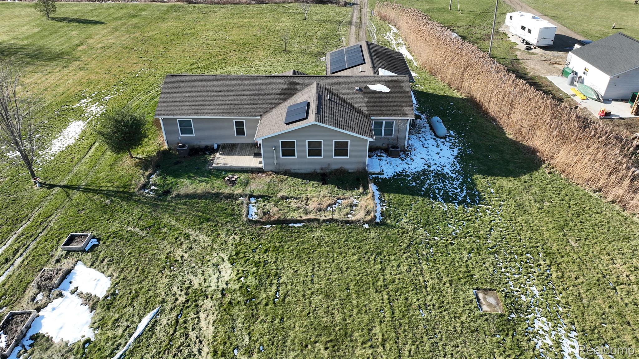5238 North Webster Road Flint, MI 48504 - Photo 3 of 54 Gallery Image 3